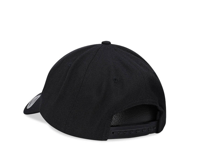 Sandkollektiv Black Classic Curved Snapback Cap